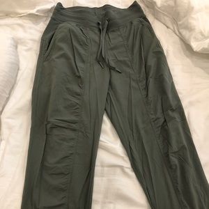 Lululemon Dance Studio Jogger 29”